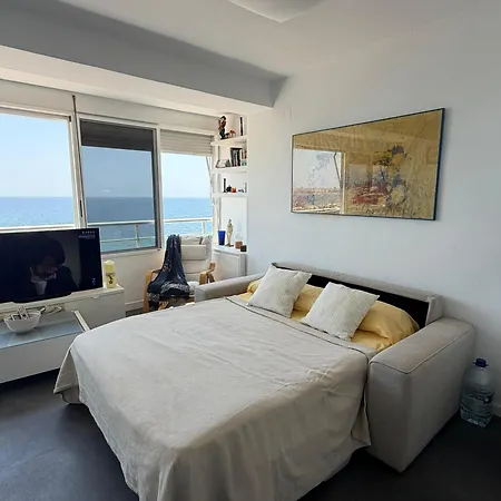 Bpost Postiguet Apartment